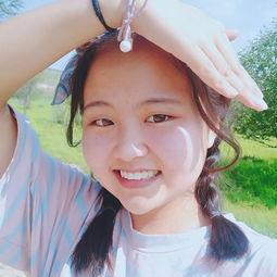 为吃瓜进了娱乐圈百度云,意外踏入娱乐圈的奇幻旅程